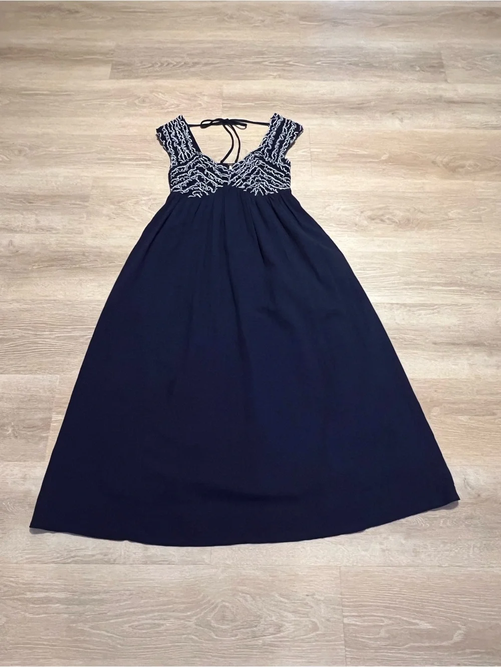 Free People Feel The Frill Blue‎ & White Midi Dress Size Large Babydoll Flowy